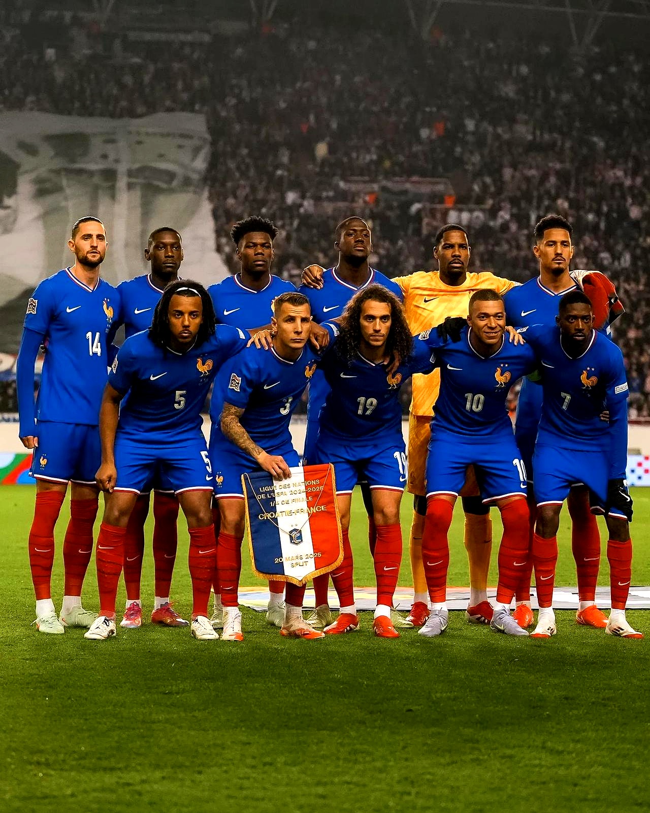 克罗地亚险胜乌克兰，佩德里扛起全队